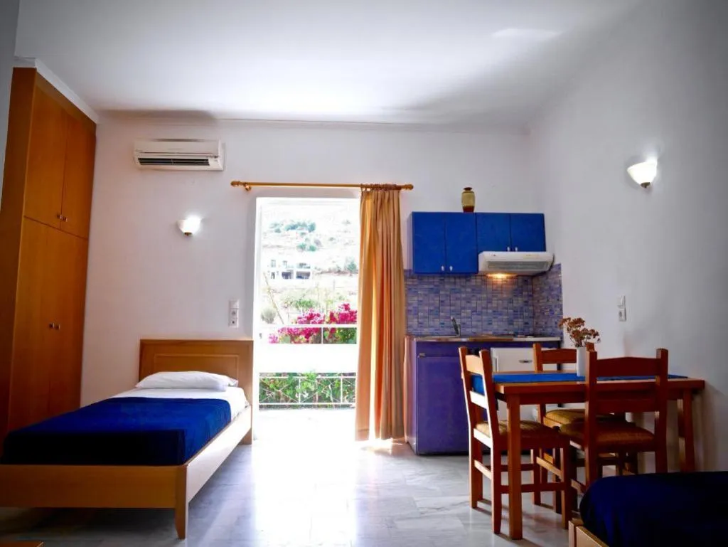 FAMILY ROOM WITH VIEWS Room, Kanakis Apartments, Crete