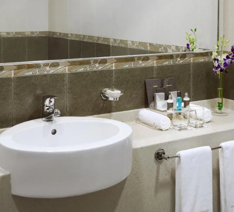 SUITE ONE BEDROOM Room, TIME Oak Hotel & Suites, Dubai