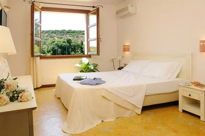 Room, Alghero Resort Country Hotel, Alghero