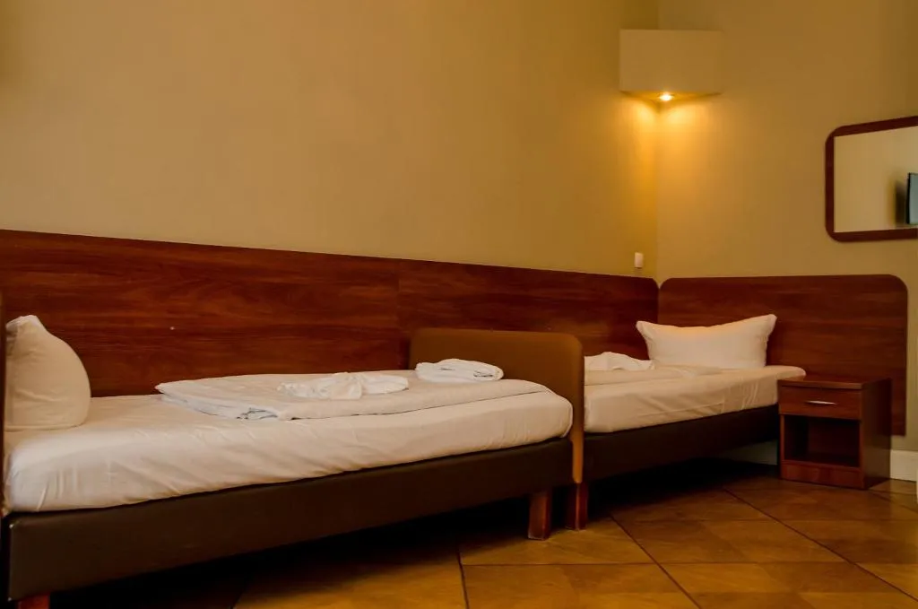TRIPLE STANDARD Room, Astrid, Berlin