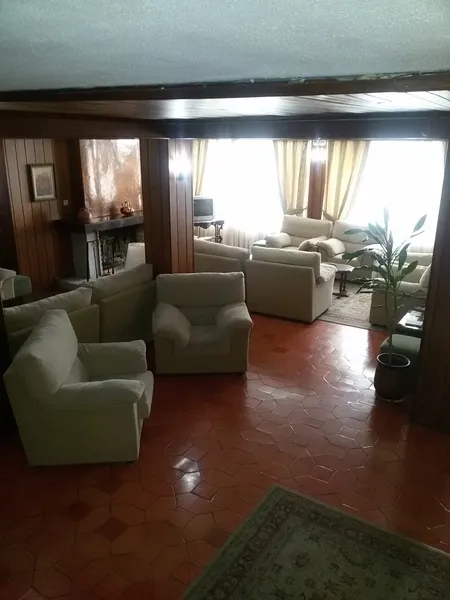 Lobby, Moinho de Vento, Porto