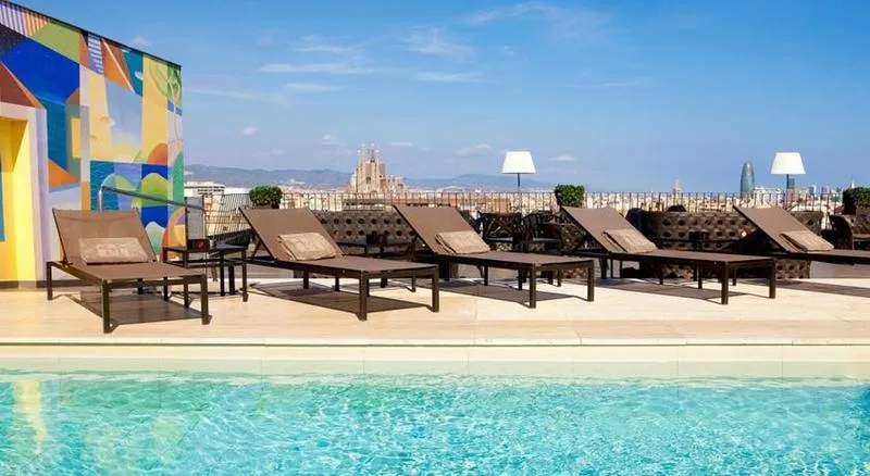 Pool, Majestic Residence, Barcelona