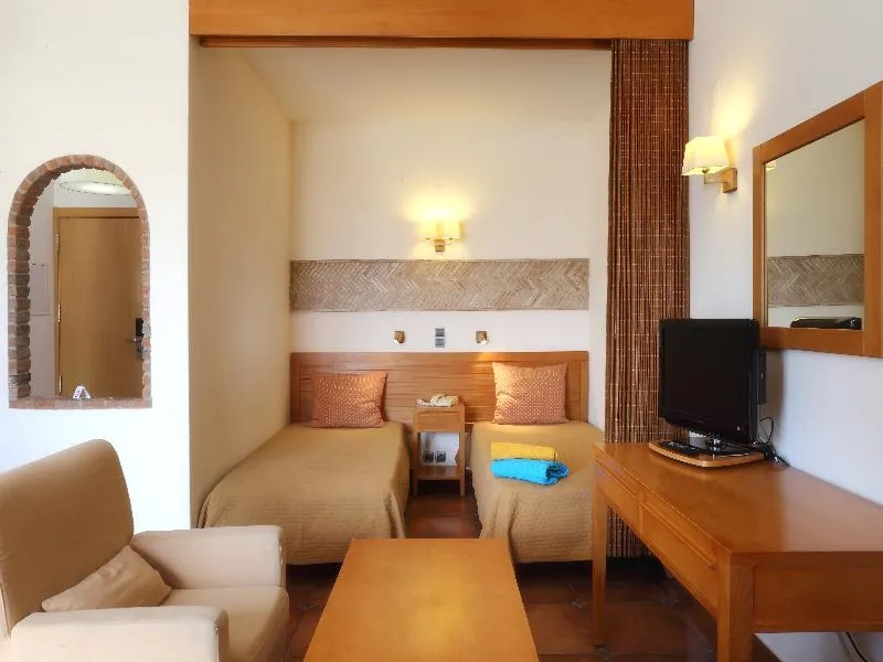 STUDIO CLASSIC Room, Oceanus Aparthotel, Algarve