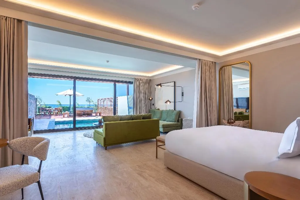 SUITE SEA VIEW Room, Aulus Chania Resort, Curio Collection by Hilton, Thessaloniki