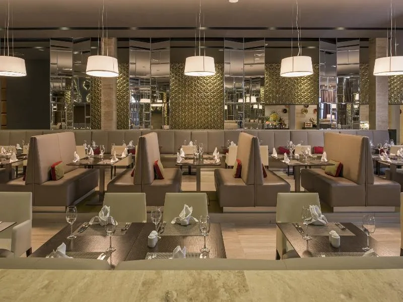 Restaurant, Platinum Yucatan Princess, Playa Del Carmen
