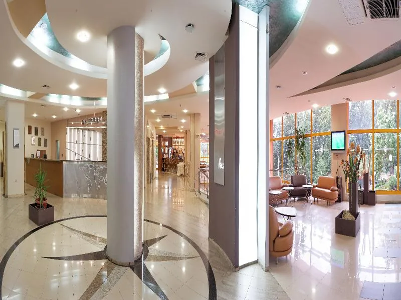 Lobby, Atlas, Varna