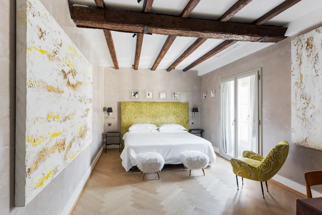 DOUBLE SINGLE USE DELUXE Room, Galleria Vik Milano - Townhouse Galleria - SLH, Milan