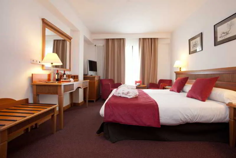 Room, Los Geranios, Majorca