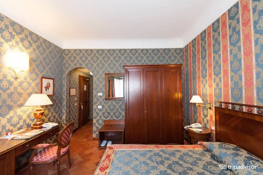 DOUBLE SINGLE USE SUPERIOR Room, Monna Lisa, Florence