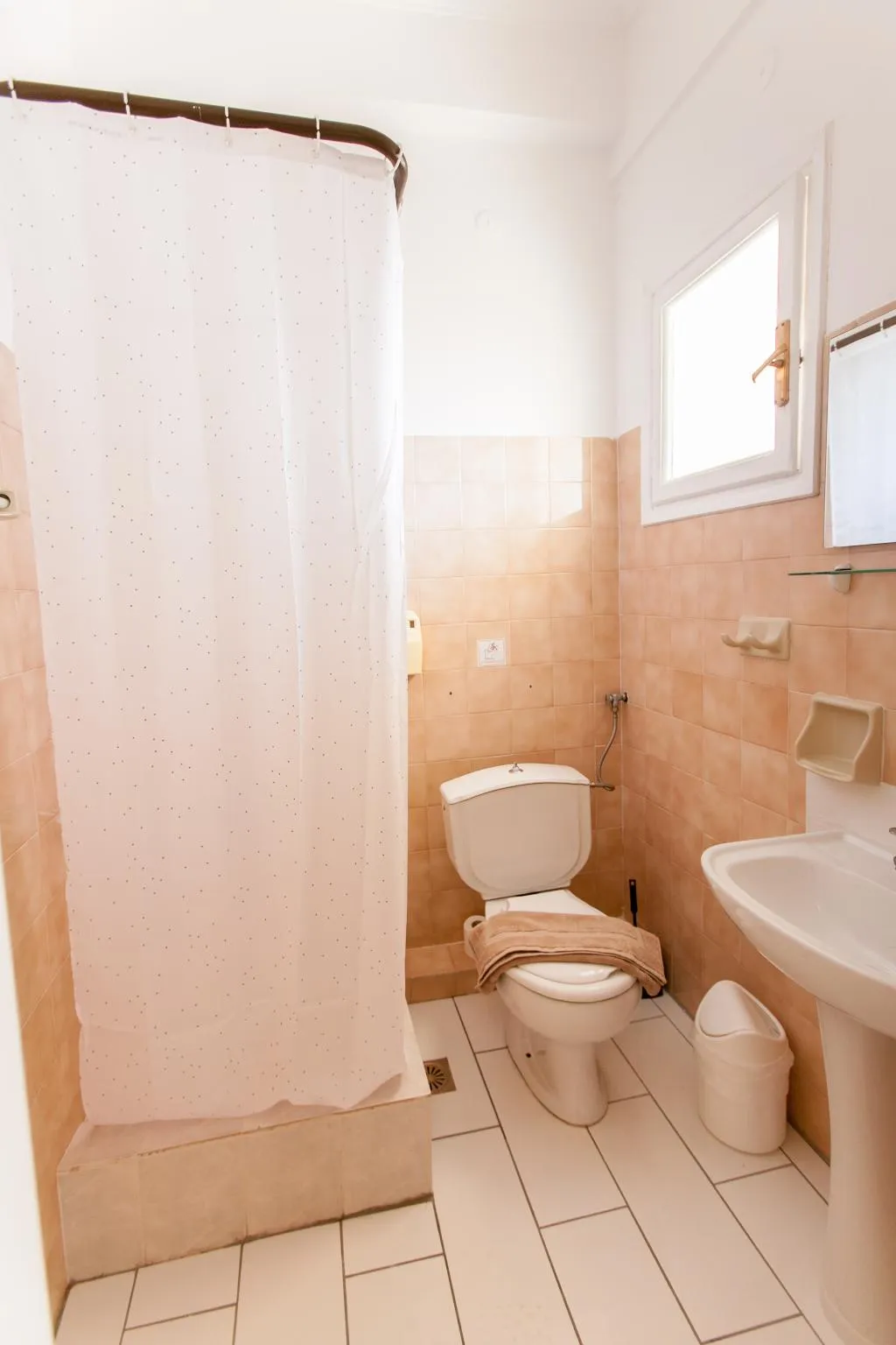 DOUBLE STANDARD Room, Hotel Thetis, Athens