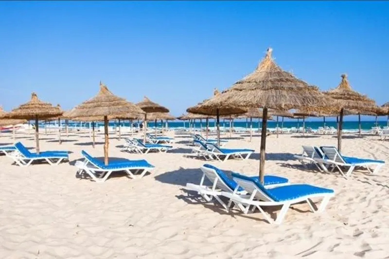 Beach, Le Zenith, Tunisia