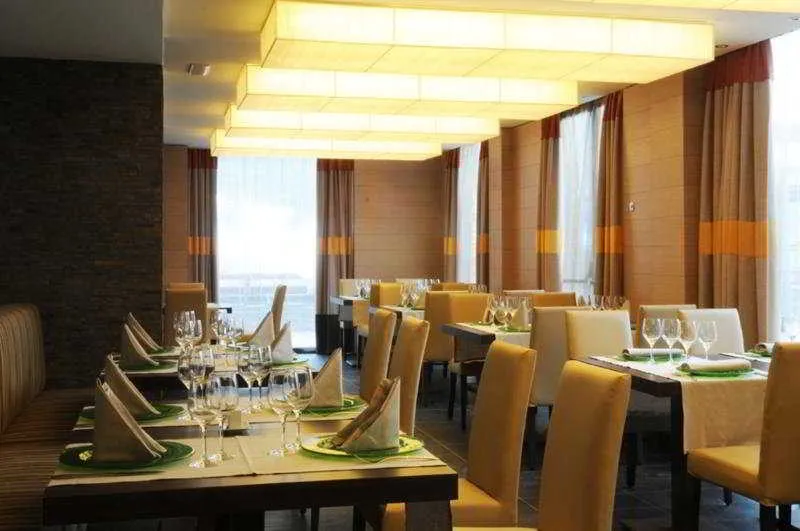 Restaurant, MIM BAQUEIRA Member of Melia Collection, Costa Brava