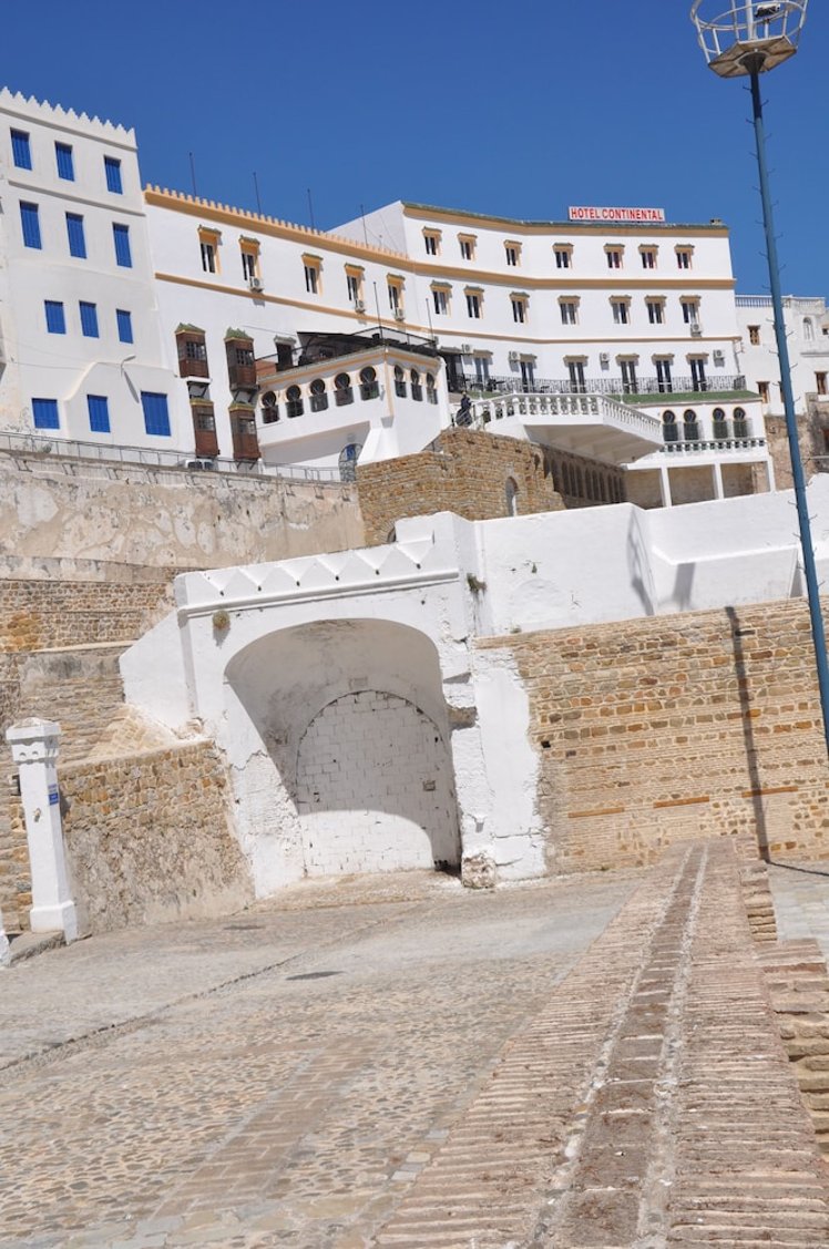 Continental, Tangier