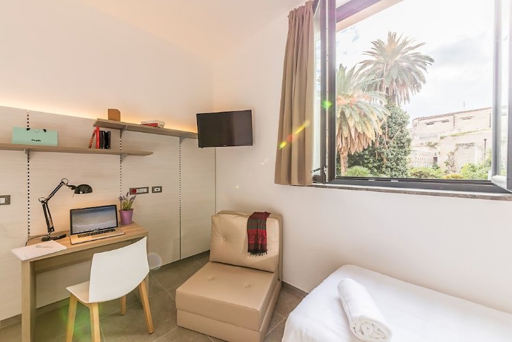Camplus Guest Palermo, Catania