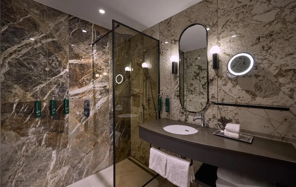 DOUBLE PREMIUM Room, Hilton Milan, Milan