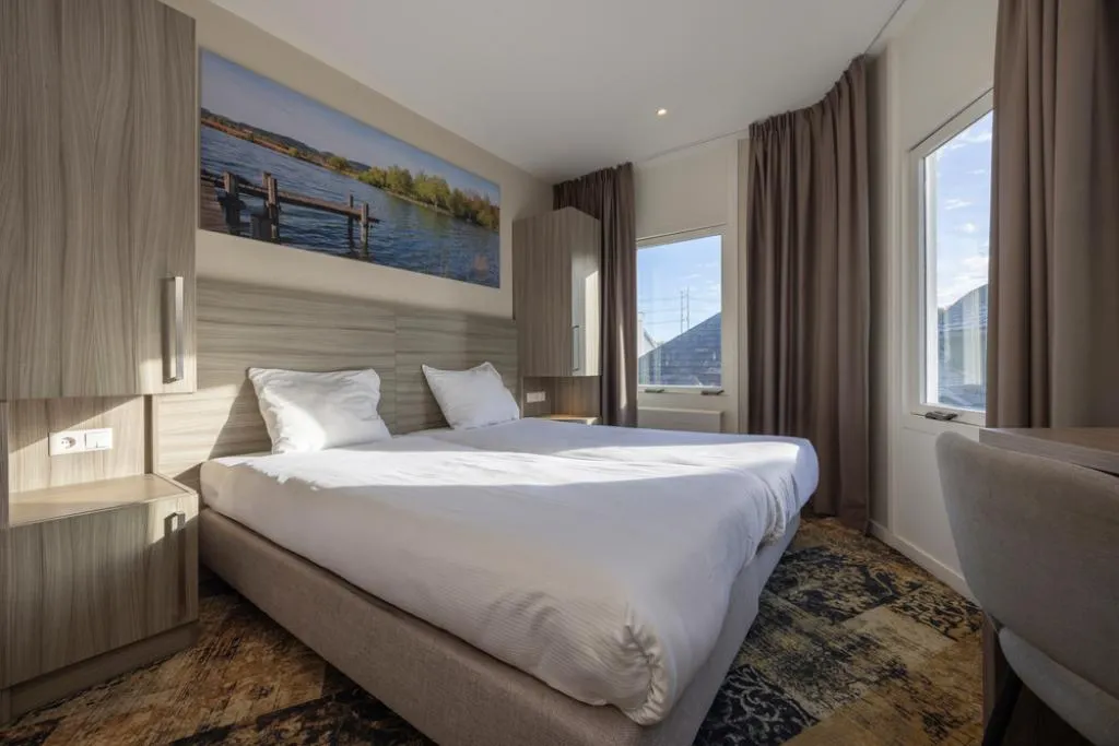 DOUBLE ECONOMY Room, Fletcher Hotel-Restaurant Spaarnwoude, Amsterdam
