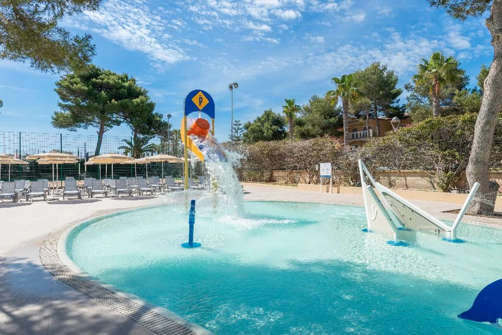 Pool, Aparthotel Can Picafort Palace, Majorca