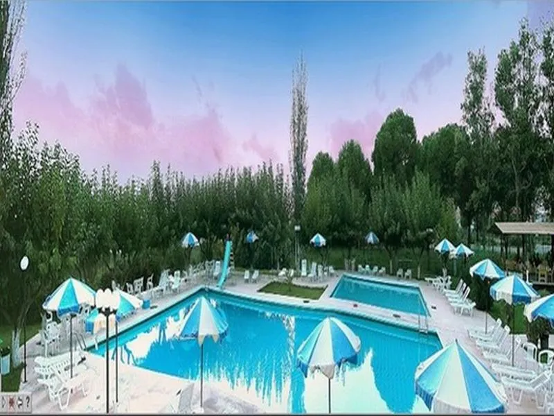 Pool, Irinna, Kefallinia