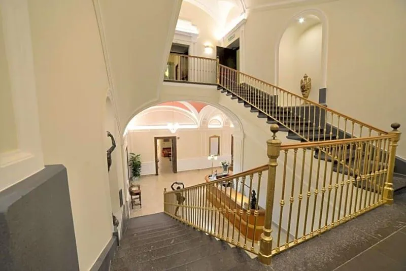 Lobby, Hotel Vittoria, Naples