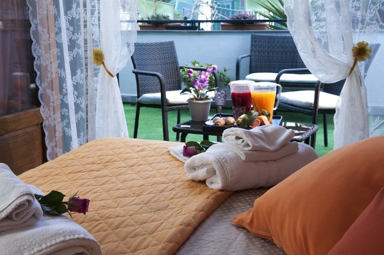 B&B Elena, Naples