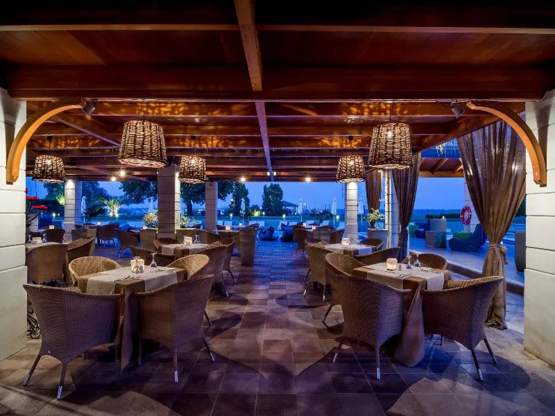 Restaurant, Dion Palace, Thessaloniki