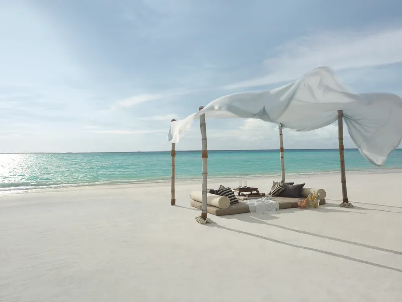 Beach, Shangri-La Villingili Resort, Gan Island