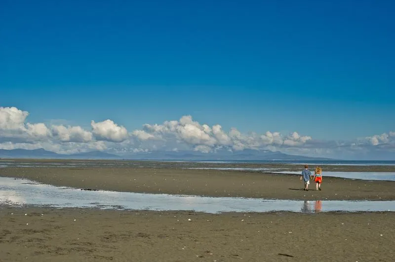 Beach, Sunrise Ridge Waterfront Resort, Nanaimo, B.Columbia