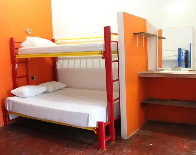 DOUBLE STANDARD Room, Hostal Vive La Vida, Playa Del Carmen