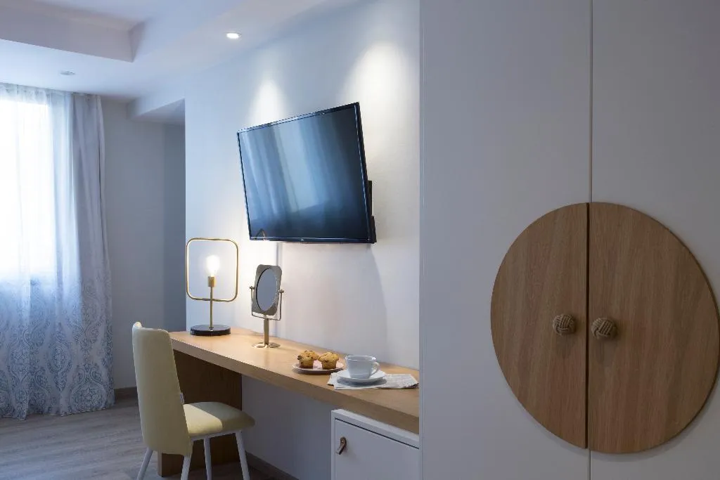 DOUBLE DELUXE CITY VIEW Room, Alley Boutique Hotel & Spa, Kefallinia