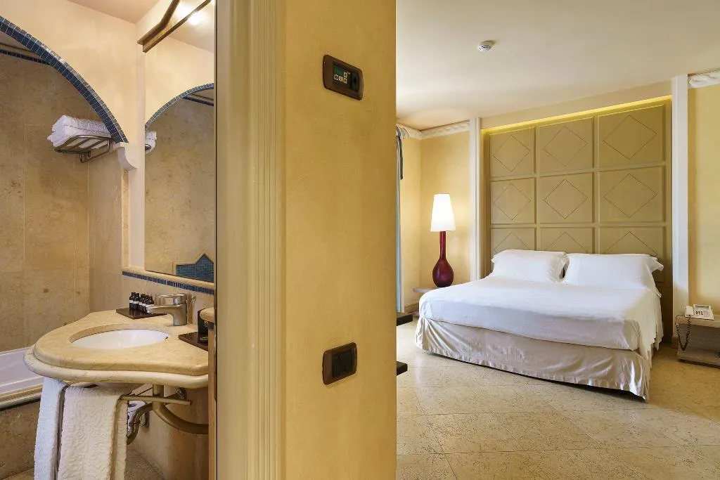 DOUBLE SINGLE USE CLASSIC Room, Romano Palace, Catania