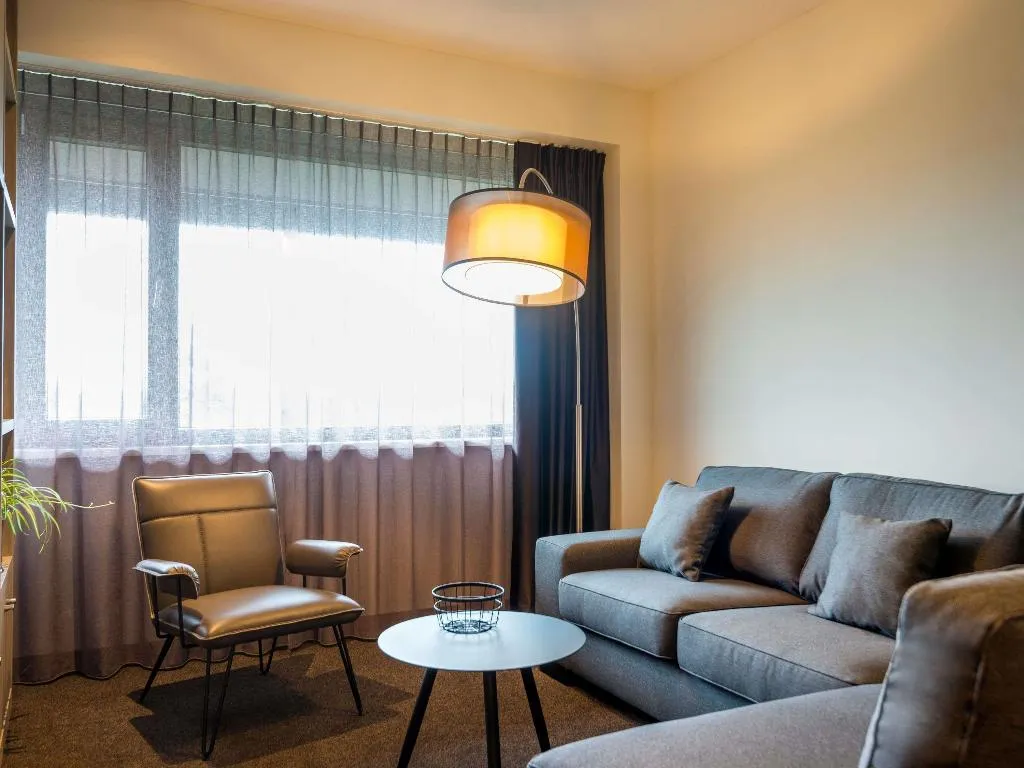 APARTMENT TWO BEDROOMS Room, Aparthotel Adagio Amsterdam City South, Amsterdam