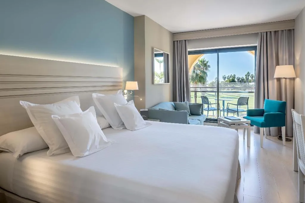 FAMILY ROOM SUPERIOR Room, Barcelo Costa Ballena, Costa De La Luz