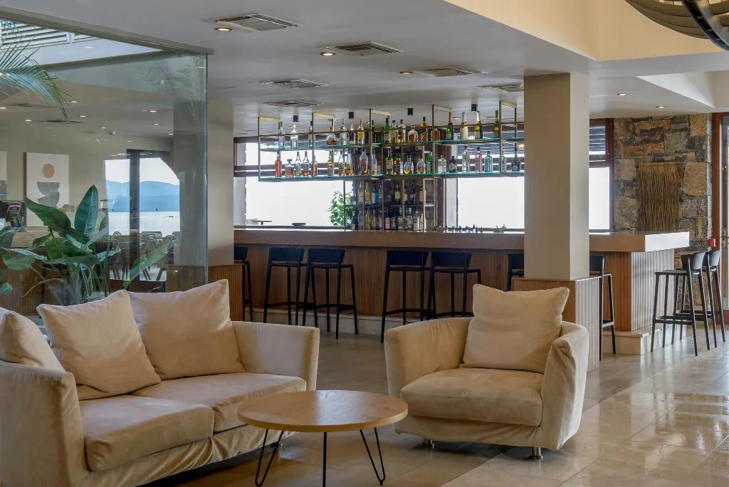 Bar, Blue Sea Beach Affiliated by Melia, Crete