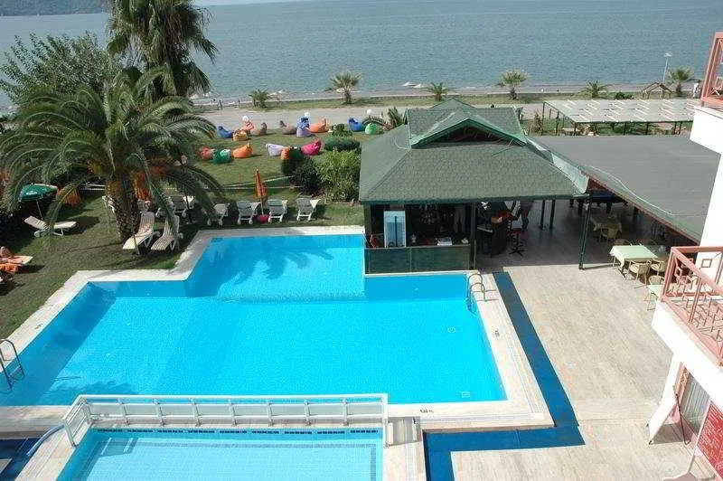 Pool, Ceren, Dalaman