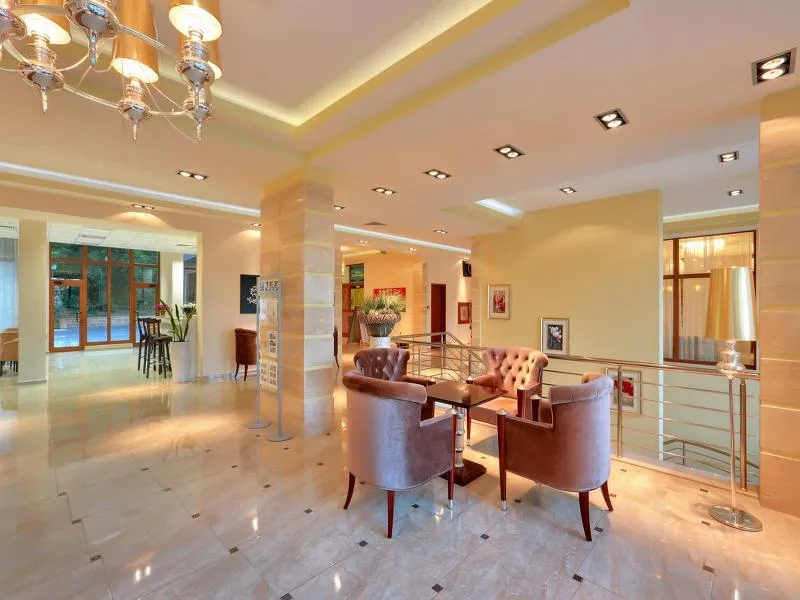 Lobby, Golden Line, Varna