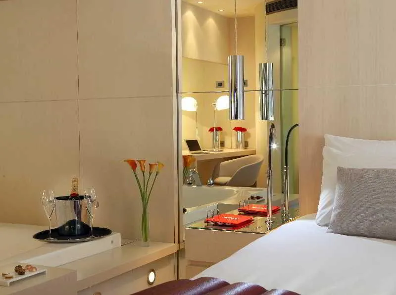 SUITE STANDARD Room, Cram, Barcelona