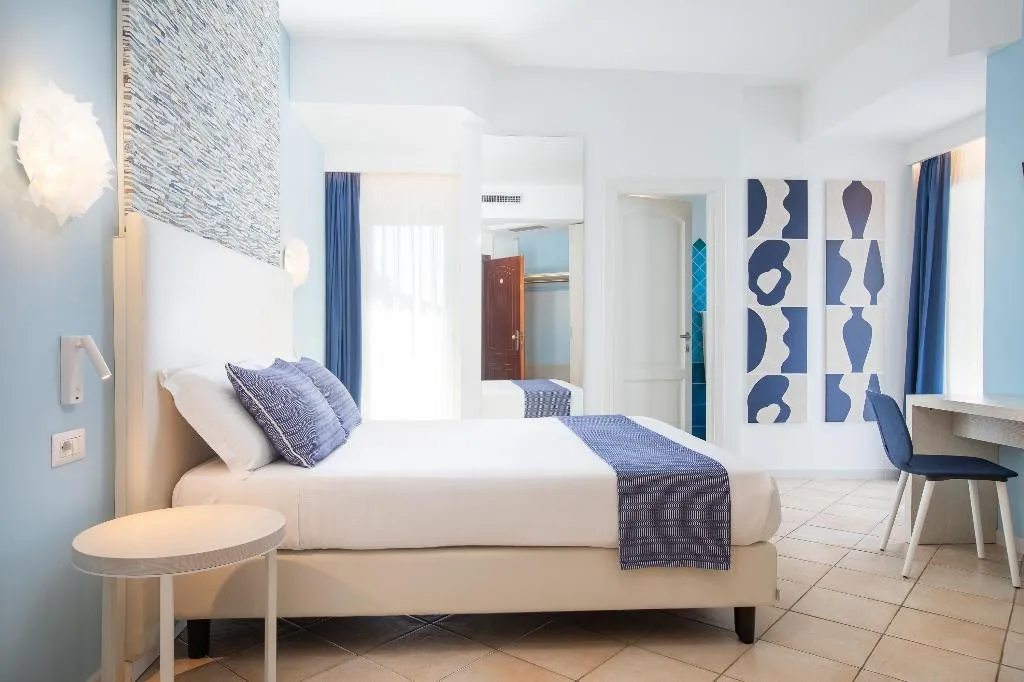 DOUBLE SINGLE USE SUPERIOR SEA VIEW Room, Hotel Blumarea, BW Signature Collection, Alghero