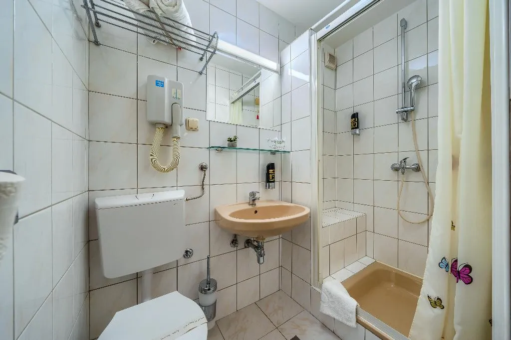 Double or Twin COMFORT Room, Alkar, Split