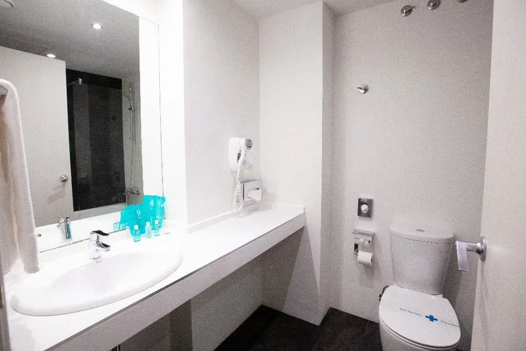 DOUBLE SUPERIOR Room, Hotel Concordia Barcelona, Barcelona