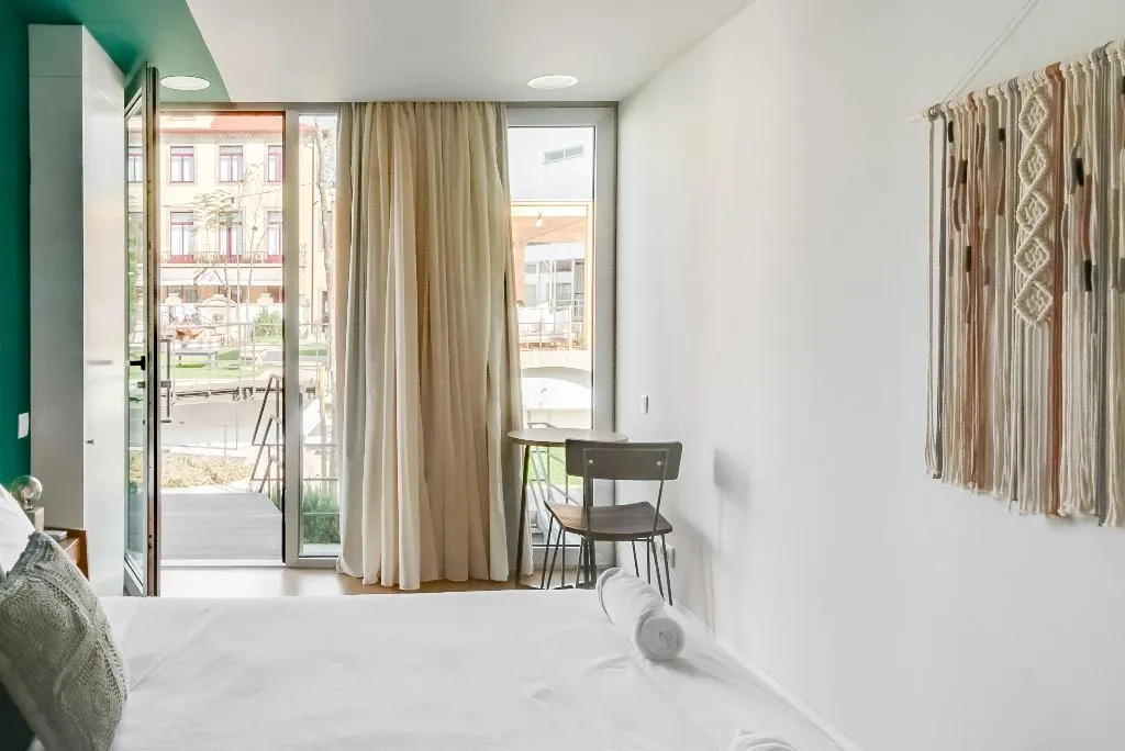 DOUBLE STANDARD Room, Selina Porto, Porto