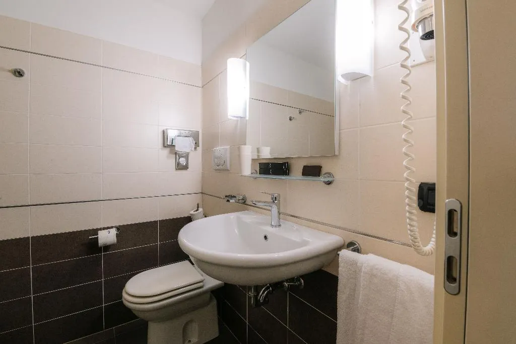 Double or Twin BUSINESS Room, Smart Hotel King, Milan