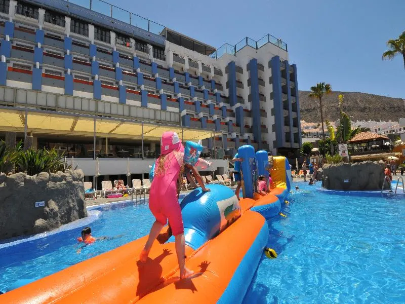 Sports and Entertainment, Paradise Park Fun Lifestyle Hotel, Tenerife