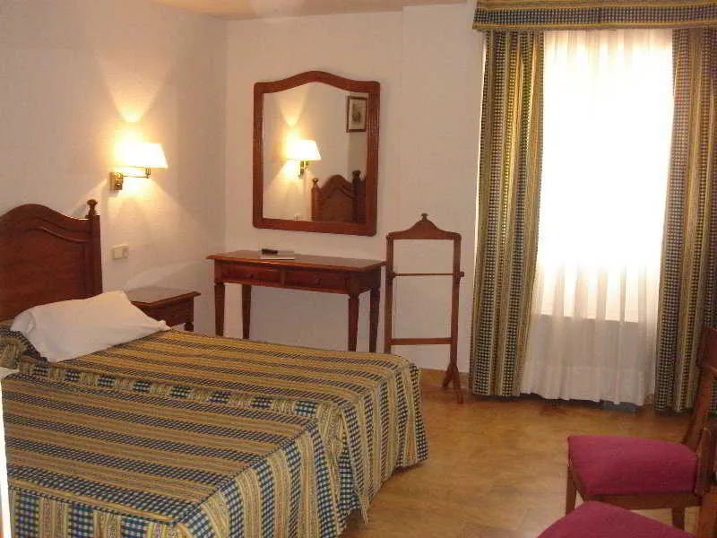 Room, Abaceria, Madrid