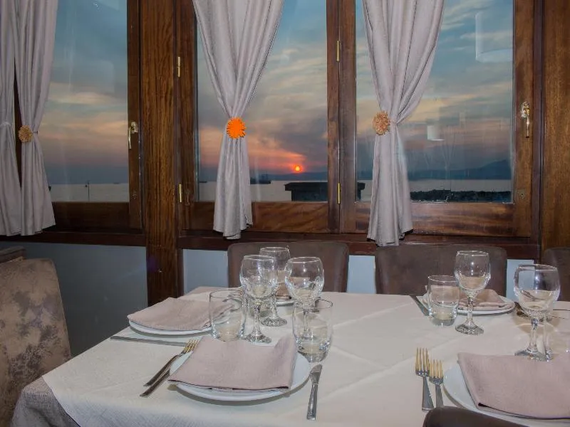 Restaurant, La Dimora dei Borboni, Naples