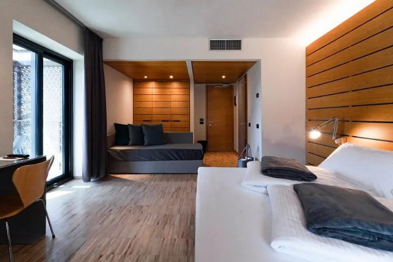 Room PREMIUM Room, Lake Front Hotel Mirage, Milan