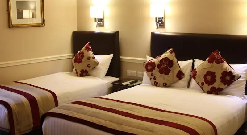 TRIPLE STANDARD Room, Harcourt Hotel, Dublin