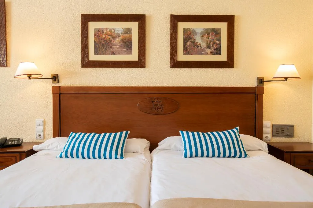 SINGLE ECONOMY Room, Leonardo Torremolinos Costa del Sol, Costa Del Sol