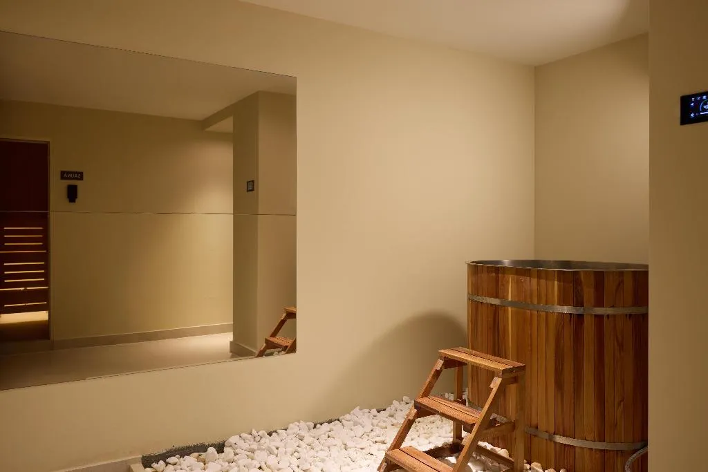 Sports and Entertainment, Aulus Chania Resort, Curio Collection by Hilton, Thessaloniki