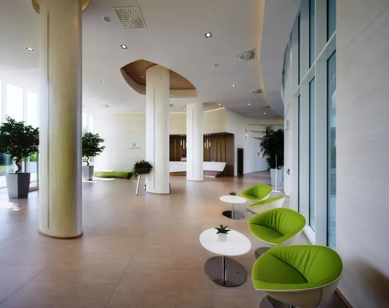 Lobby, Capo Nord, Venice