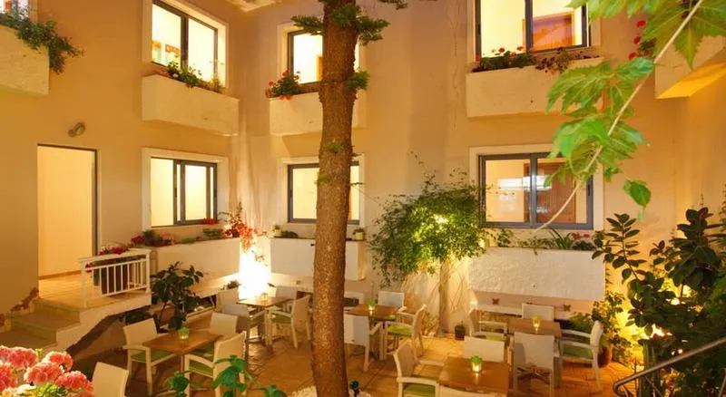 Restaurant, Sofia, Crete